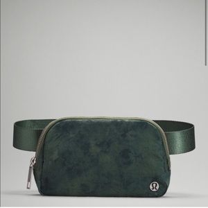 Everywhere Belt Bag